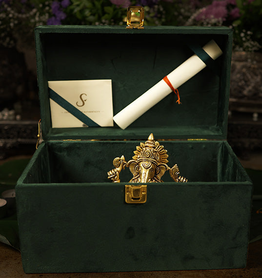 Brass Ganesh Packing